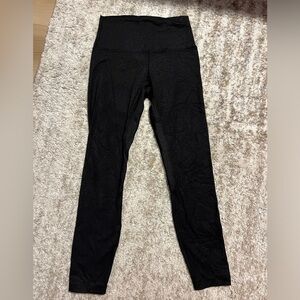 Lululemon Align 25” size 6 black pattern